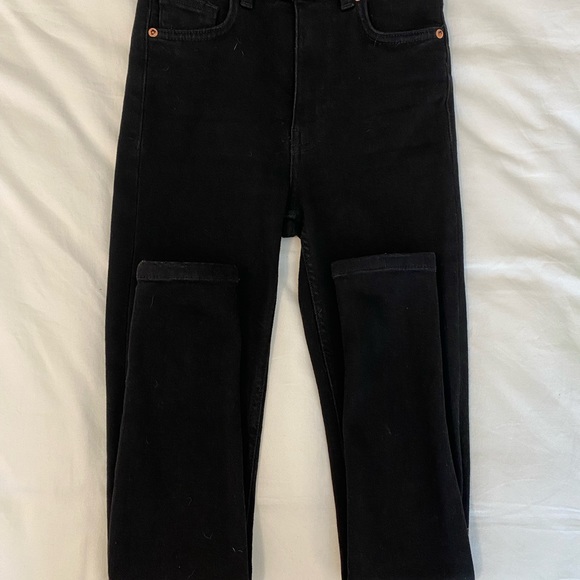 Zara- High Rise Skinny Jean - Picture 10 of 11